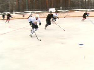 «В хоккей играют настоящие мужчины» — в Зюзинской…