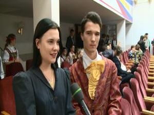 В этом году у Бронницкой школы №2 с углубленным…