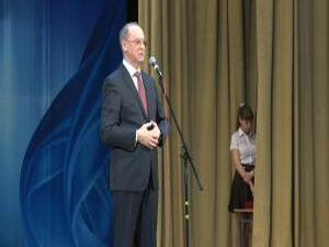 38 лет подряд весной на торжественном мероприятии…