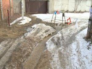 9 месяцев в 4-м Пограничном переулке в Быково текут…