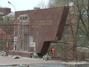 В районе полным ходом идет подготовка ко дню Победы, до…