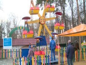 Ежегодно в начале мая городской парк открывает летний…