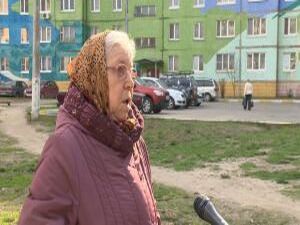 К нам обратились жители трех домов на ул. Чугунова. Люди…