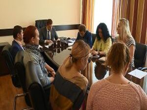 В прямой эфир к главе района поступил вопрос от…