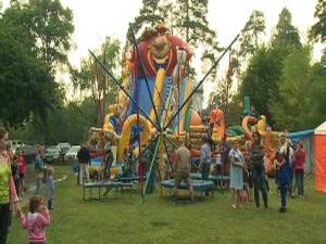 Песни, танцы и веселье в  эту субботу  царили в…