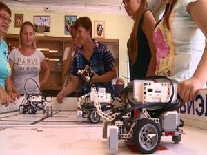 Робототехника — относительно молодое направление в…