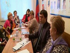 Затянувшийся ремонт мусоропровода, отсутствие во дворах…