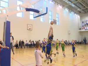 Дриблинг, блокшоты и слэмданки. Корзины трещали…