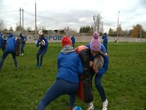 Вот это юниорки! Не боятся ни синяков, ни соперниц…