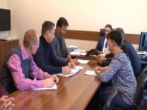 Только вместе, только общими усилиями. По другому…