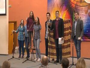 Их объединяет юмор. Но разделяет география и команды. У…