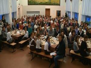 В  Речицкой школе прошло заседание семейного клуба…