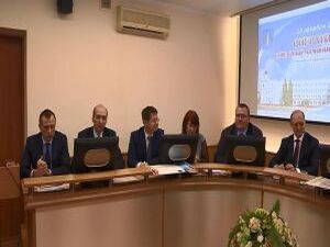 В понедельник на оперативном совещании в администрации…