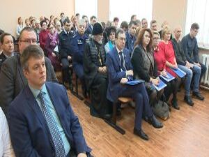 А мы продолжаем вас знакомить с отчетами глав городских…