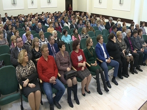 Как обстоят дела в сфере ЖКХ, образования…