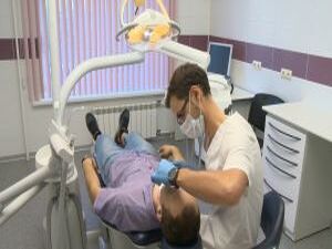 Во всем мире 9-го февраля принято чествовать тех, кто…