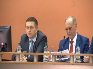 О развитие в 2016 году промышленности,  малого и…