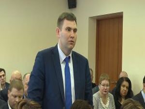 В понедельник на оперативном совещании в администрации…