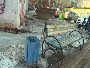 К нам в студию поступил звонок от жителей дома №3 по ул…