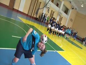 Эти девочки в футбол играют ярко, эмоционально и…