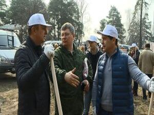 Если сравнивать Париж с драгоценным ожерельем, то…