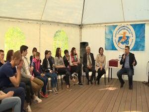 На три дня санаторий «Сосны» превратился в традиционный…