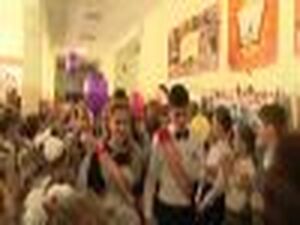 Последний звонок, как и по всей России,  отзвенел в 50…