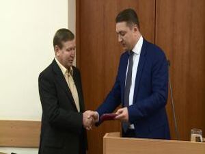 Работа по благоустройству и ремонту дорог, принятие…