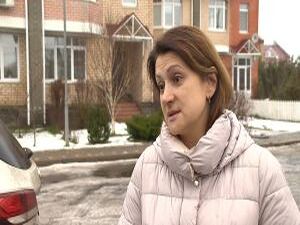 Жители таунхаусов на улице Молодежная уже две недели…