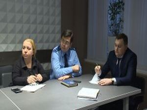 Вчера в здание администрации прошел прием граждан…