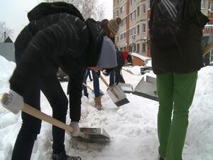 «Не ленись! За лопату берись!». Акцию в поддержку…
