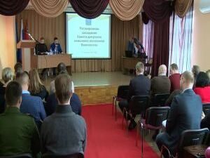 С отчетом о проделанной работе в 2017 году выступил…