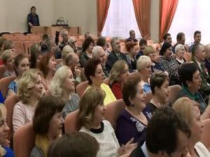 11 апреля в КДЦ «Сатурн» собрались сотрудники военкомата…