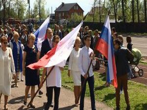 Праздничное шествие в Речицкой школе стало  доброй…