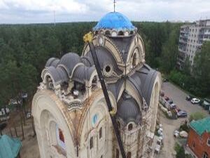 Казанский храм в микрорайоне Холодово является одним из…