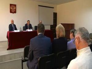 Во всех районных поселениях сейчас проходят заседания…