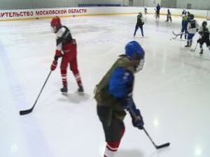 А теперь к спортивным событиям. Раменская хоккейная…