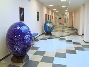 Зоны активных игр и тихого отдыха с игровым мобильным…