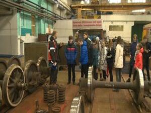 Сегодня сотрудники комиссии по делам несовершеннолетних…