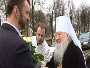 В этом году исполняется 320 лет Свято-Троицкому храму…