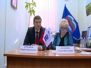 В местном отделении партии «Единая Россия» вчера прошел…