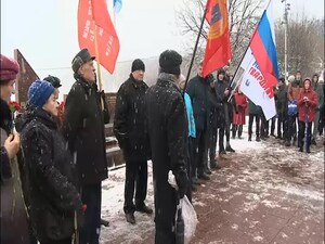 На площади Победы прошел митинг в День защитника…