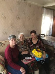 В Гжели поздравили ветерана