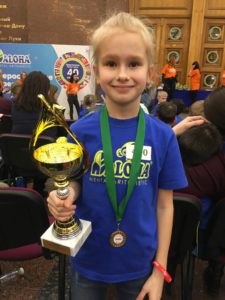 Юная жительница Раменского стала победительницей Всероссийских соревнований по ментальной арифметике