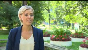 Одной из участниц губернаторской премии Мы рядом стала директор Кратовской школы №98 Марина Бычкова.