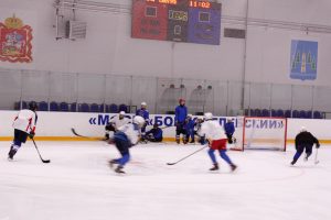 В Раменском на ледовой арене дворца спорта «Борисоглебский» начались тренировки