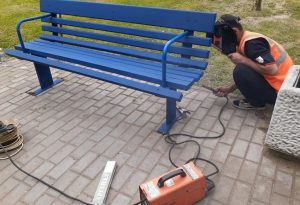 На территории п.Родники Раменского г.о. ведутся работы по благоустройству