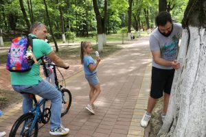 Добрые и жизнерадостные рисунки появились в раменском парке