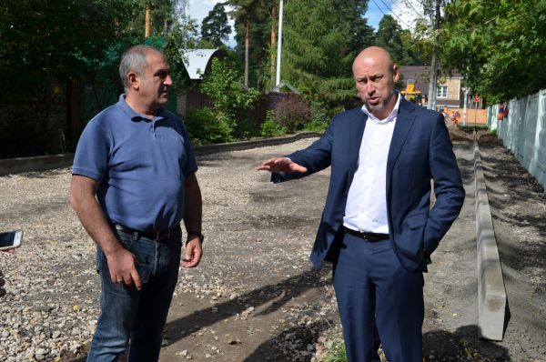 Руководитель МКУ ТУ Ильинский Демин С. В. встретился с подрядчиками