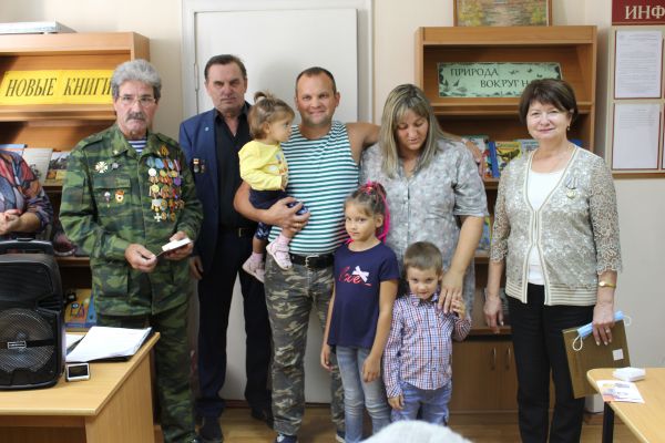 В ТУ «Новохаритоновское» Раменского городского округа вручили памятные медали и Почетные грамоты нашим землякам